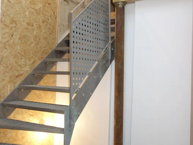 Appartement 4 pièces, 79 m² à louer à Uzès 30700