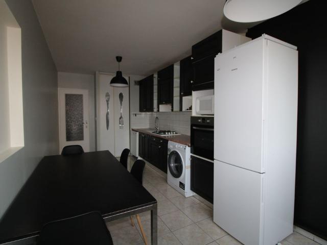 Appartement 4 pièces, 79 m² à louer à Villeurbanne 69100