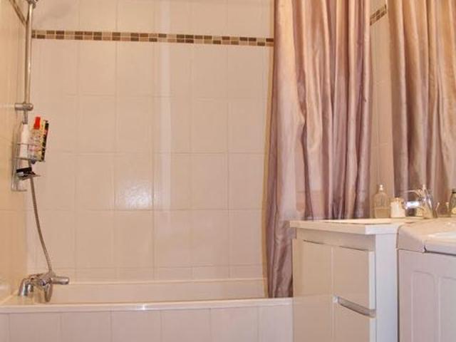 Appartement 4 pièces, 79 m² à louer à Bagneux 92220