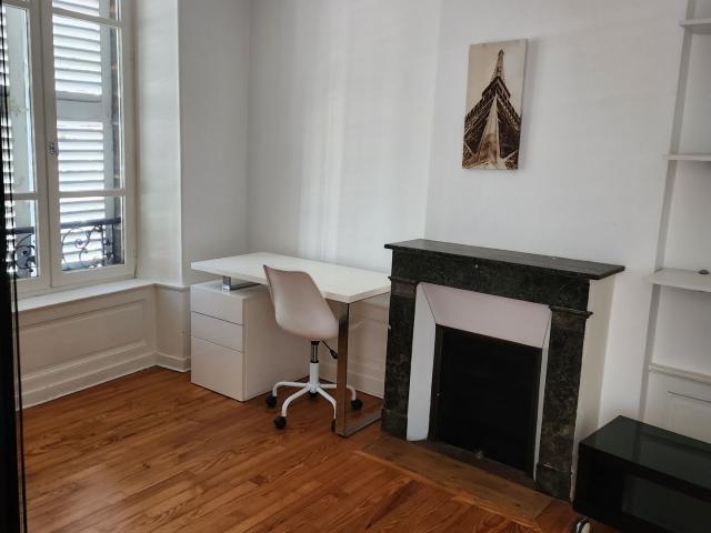 Appartement 4 pièces, 79 m² à louer à Clermont Ferrand 63000