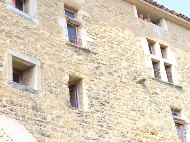 Appartement 4 pièces, 79 m² à louer à Grillon 84600