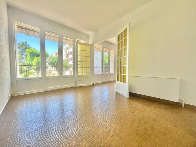 Appartement 4 pièces, 79 m² à louer à Guilherand Granges 07500