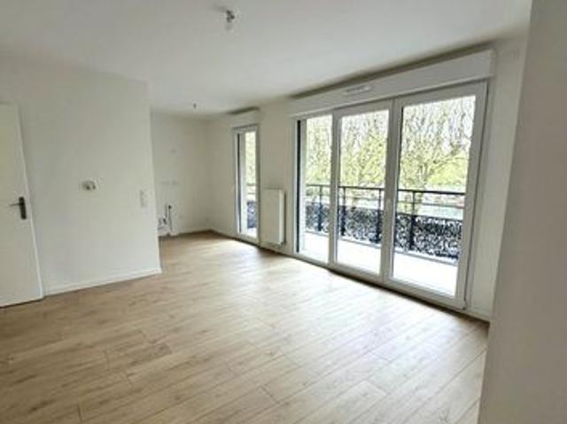 Appartement 4 pièces 79 m² + parking couvert – Vue sur la Seine