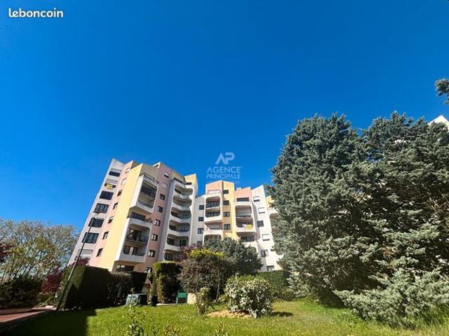 Appartement 4 pièces 79 m²