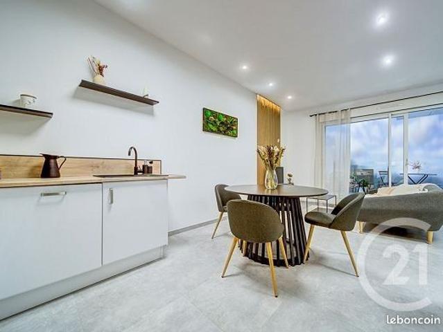Appartement 4 pièces 79 m²