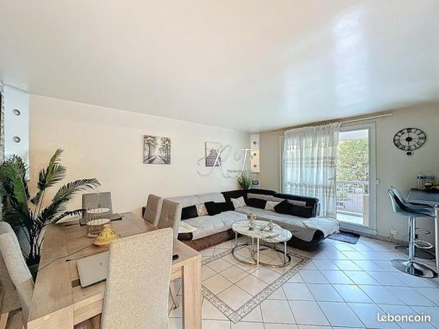 Appartement 4 pièces 79 m²