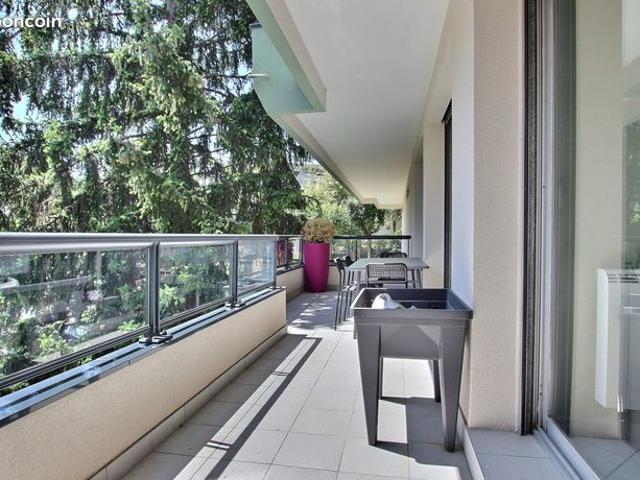 Appartement 4 pièces 79 m²