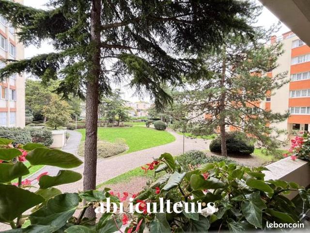 Appartement 4 pièces 79 m²