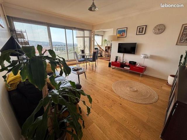 Appartement 4 pièces 79 m²