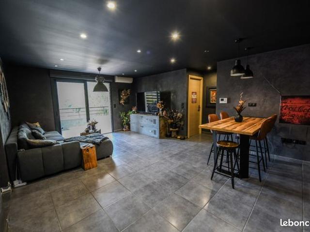 Appartement 4 pièces 79 m²