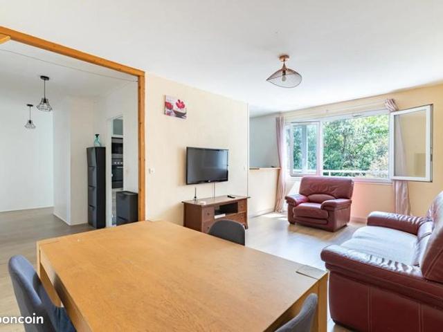 Appartement 4 pièces 79 m²