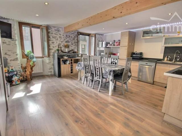 Appartement 4 pièces 79 m²