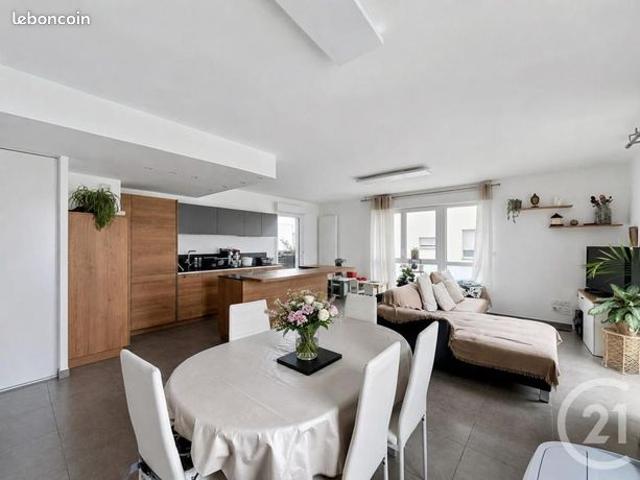 Appartement 4 pièces 79 m²