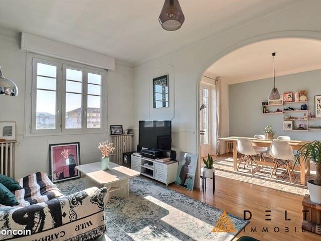 Appartement 4 pièces 79 m²