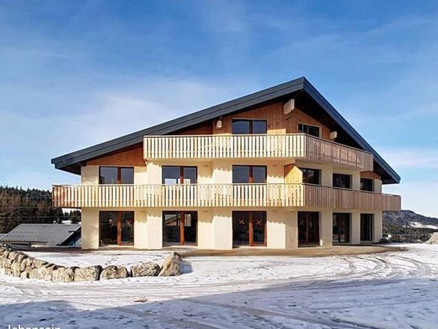 Appartement 4 pièces 79 m²