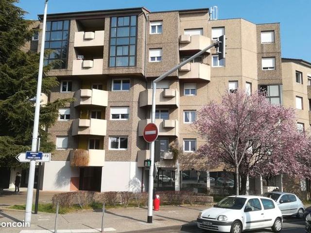 Appartement 4 pièces 79 m²
