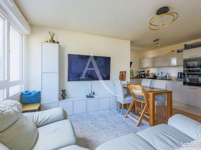Appartement 4 pièces 79 m²