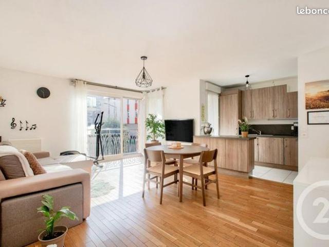 Appartement 4 pièces 79 m²