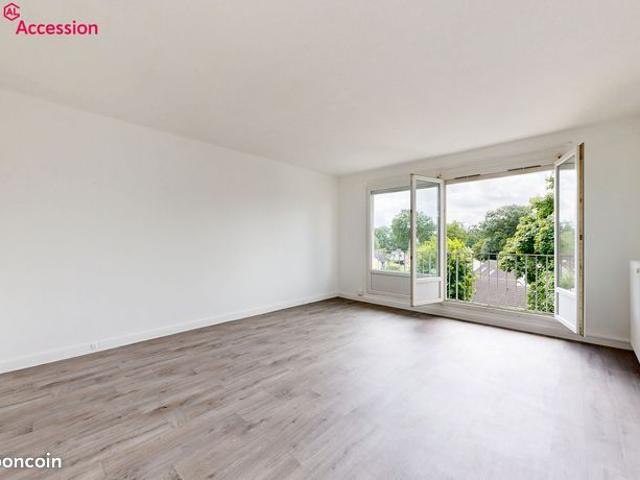 APPARTEMENT 4 pièces 79 m²