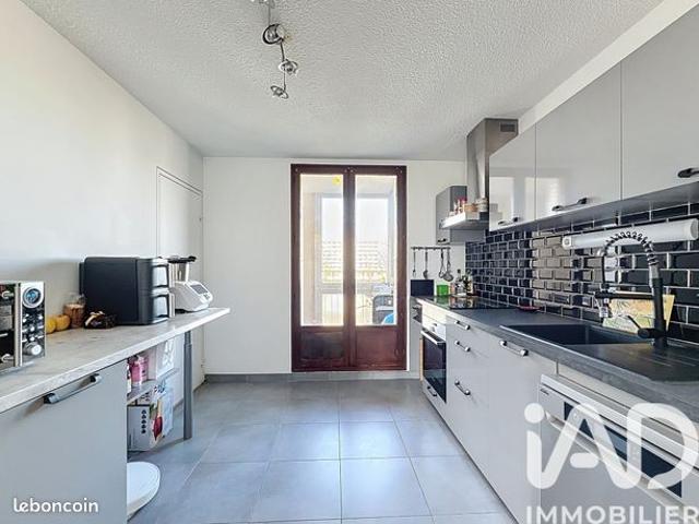 Appartement 4 pièces 79 m²