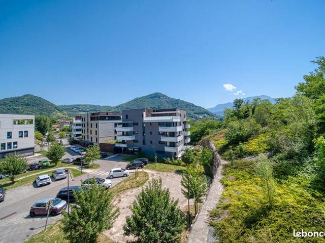 Appartement 4 pièces 79 m²
