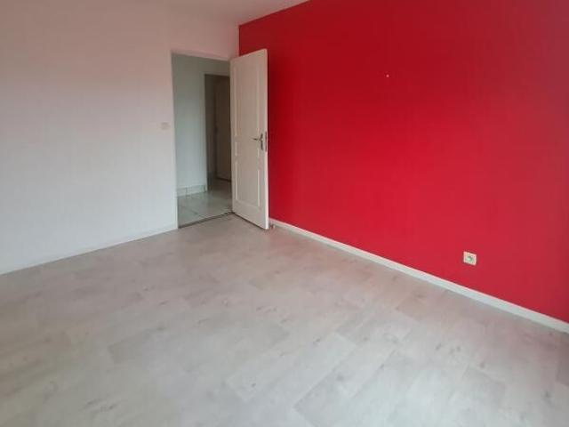 Appartement 4 pièces, 83 m² à louer à Chécy 45430
