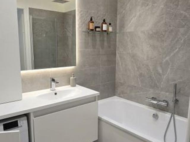 Appartement 4 pièces, 83 m² à louer à Évry Courcouronnes 91000
