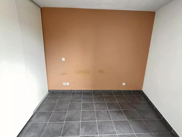 Appartement 4 pièces, 83 m² à louer à Lyon 8 69008