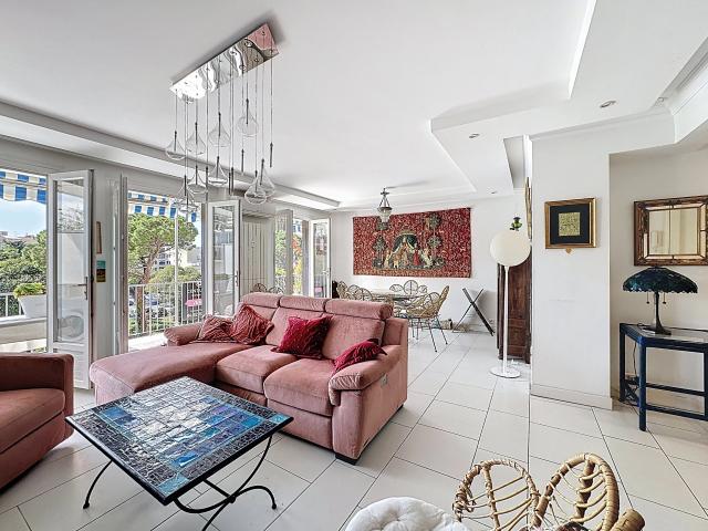 Appartement 4/5 pièces – 83 m² – Juan les Pins centre