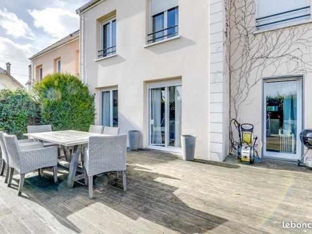 Appartement 4 pièces 83 m²