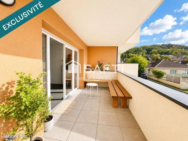 Appartement 4 pièces 83 m²