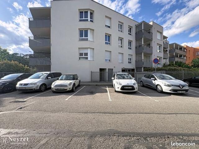 Appartement 4 pièces 83 m²