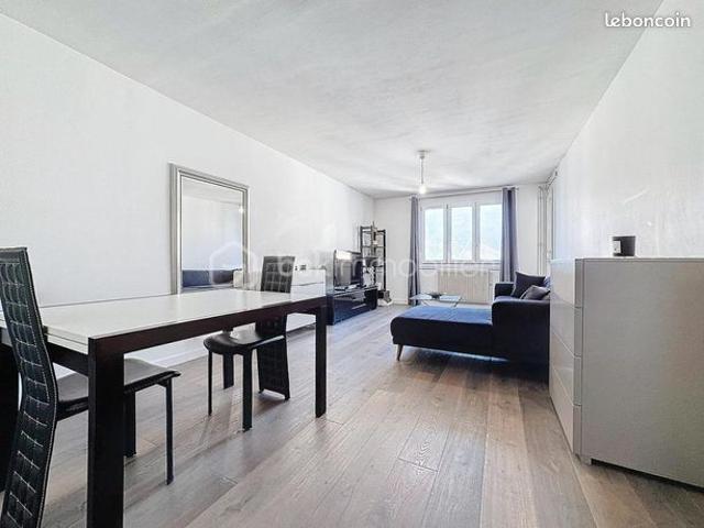 Appartement 4 pièces 83 m²