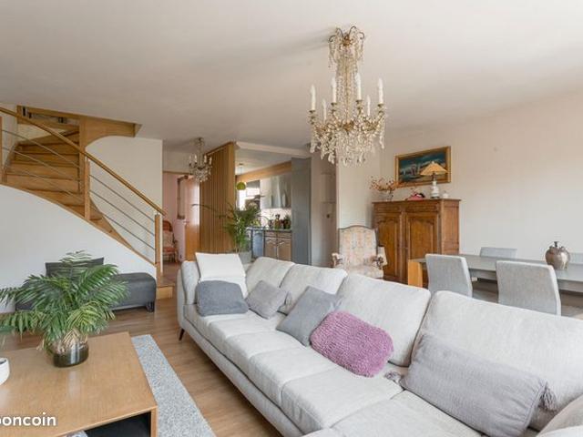 Appartement 4 pièces 83 m²
