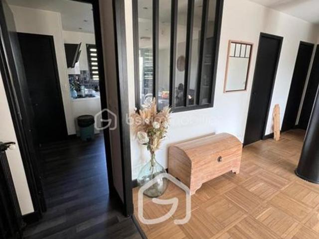 Appartement 4 pièces 83 m²