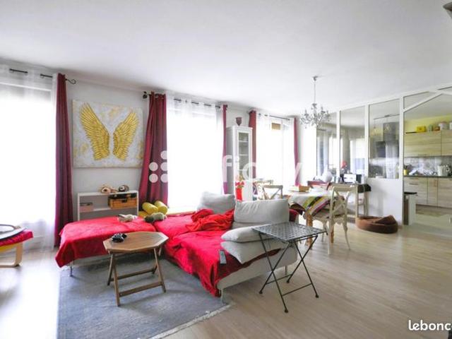 Appartement 4 pièces 83 m²