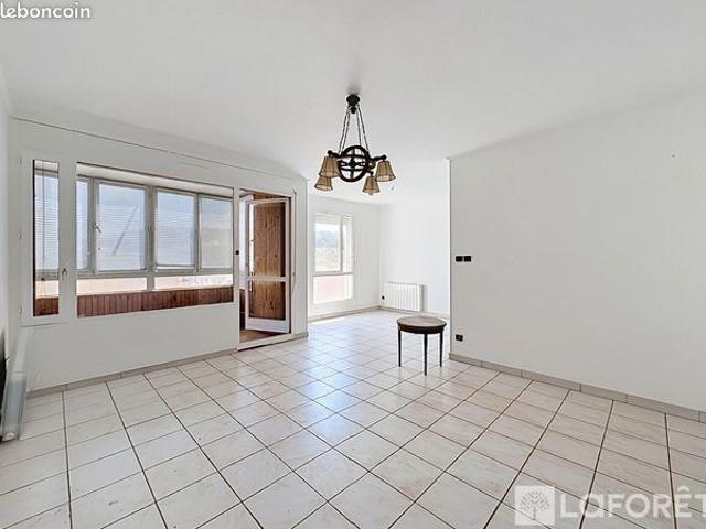 Appartement 4 pièces 83 m²