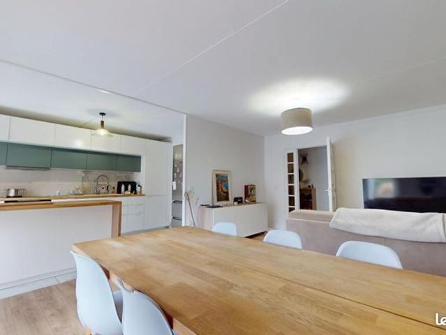 Appartement 4 pièces 83 m²