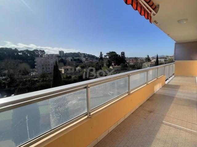 Appartement 4 pièces 83 m²