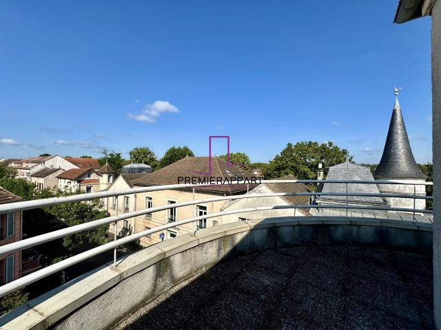 Appartement 4 pièces 83 m²