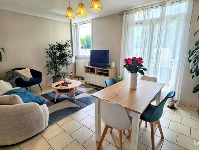 Appartement 4 pièces 83 m²