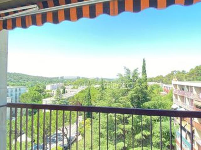 Appartement 4 pièces 83 m²