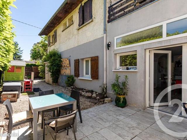 Appartement 4 pièces 83 m²
