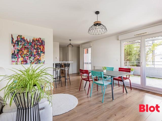 Appartement 4 pièces 83 m²