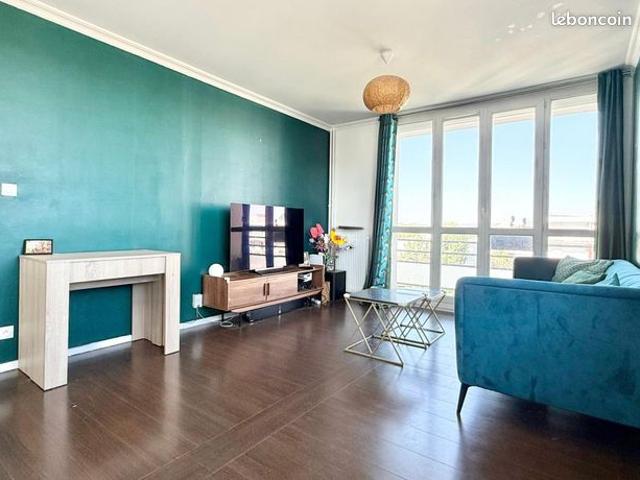 Appartement 4 pièces 83 m²