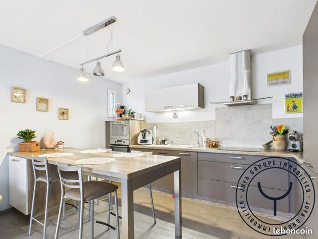 Appartement 4 pièces 83 m²