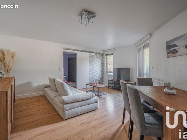 Appartement 4 pièces 83 m²