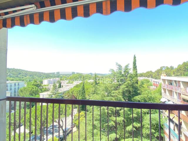 Appartement 4 pièces 83 m²
