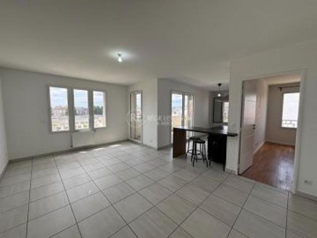 Appartement 4 pièces 80.06 m²
