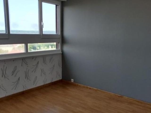 Appartement 4 pièces, 80 m² à louer à Charleville Mézières 08000